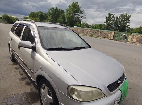 Opel Astra 2000