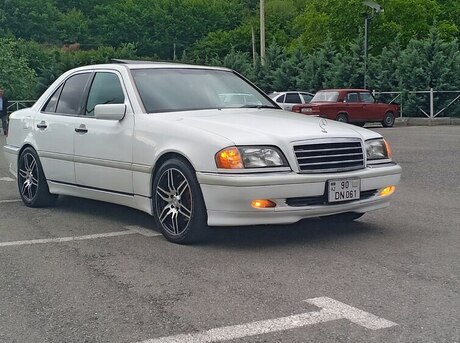 Mercedes C 230 1998