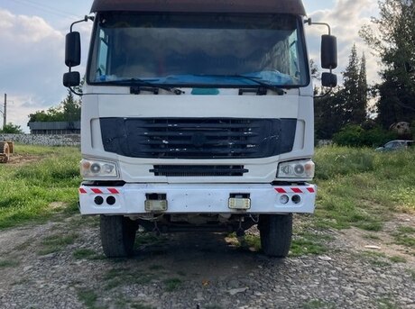 HOWO Sinotruk 2011