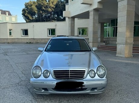 Mercedes E 240 1999