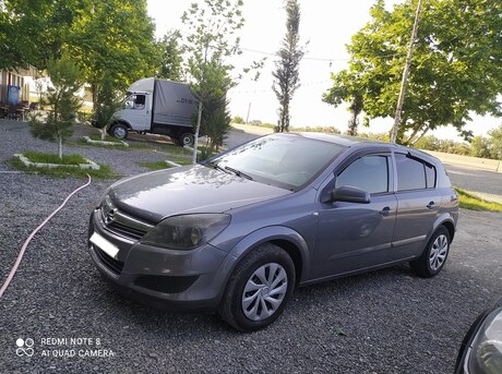 Opel Astra 2007
