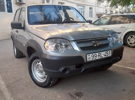Chevrolet Niva 2013