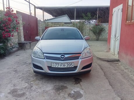 Opel Astra 2008