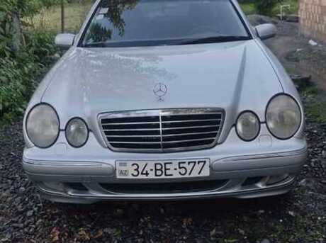 Mercedes E 220 d 2002