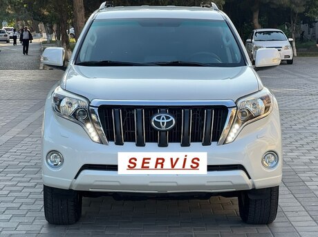 Toyota Land Cruiser Prado 2013