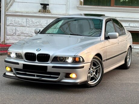 BMW 525