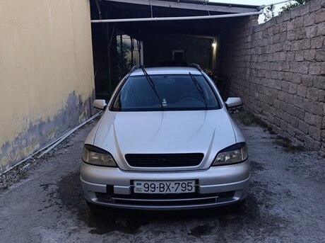 Opel Astra 1998