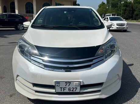 Nissan Note 2015