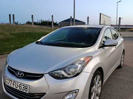 Hyundai Elantra 2011