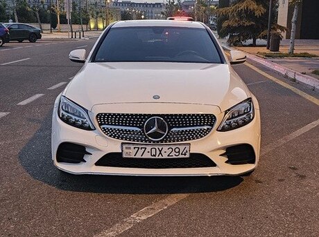 Mercedes C 300 2019
