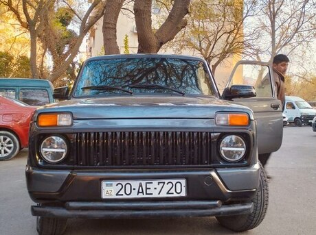 LADA (VAZ) Niva 2018