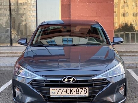 Hyundai Elantra 2019