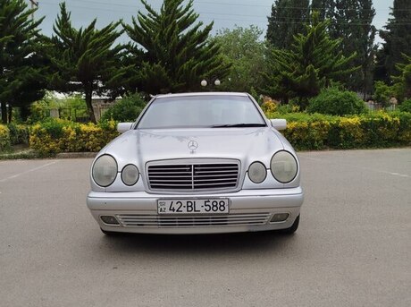 Mercedes E 280 1999
