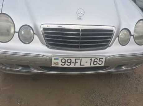 Mercedes E 220 d 2001