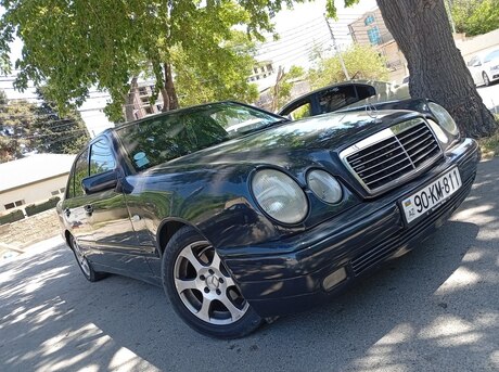 Mercedes E 230 1996