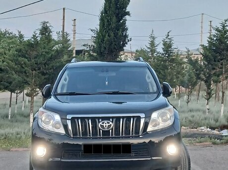 Toyota Land Cruiser Prado 2010