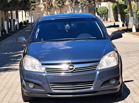 Opel Astra 2008
