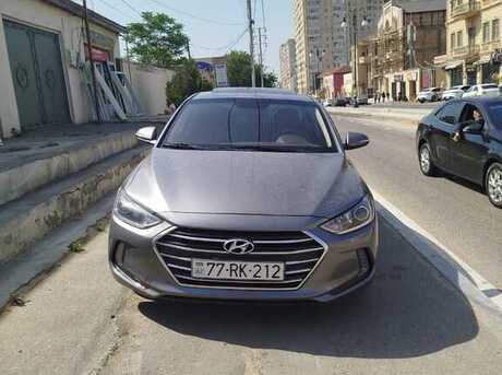 Hyundai Elantra 2015