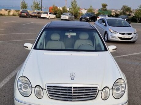 Mercedes E 240 2005
