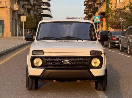LADA (VAZ) Niva