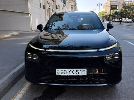 XPeng G9