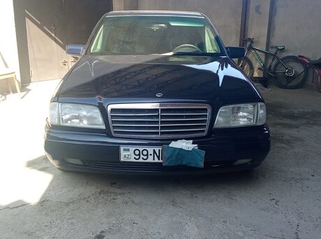 Mercedes C 200 1995