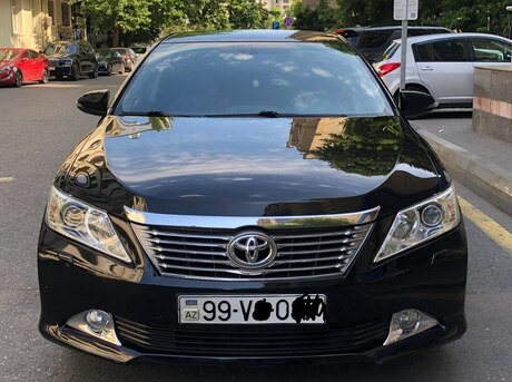 Toyota Camry 2014
