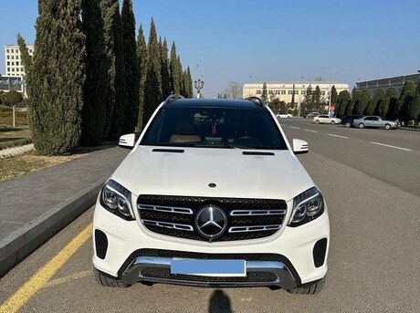Mercedes GLS 450 4MATIC 2017