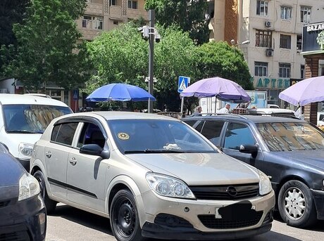 Opel Astra 2008