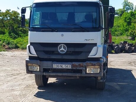 Mercedes  2007