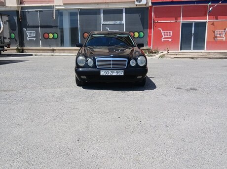 Mercedes E 240 1998