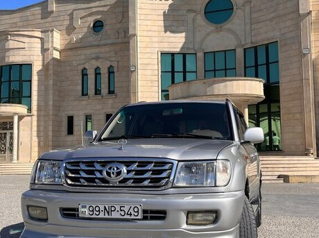 Toyota Land Cruiser 1999