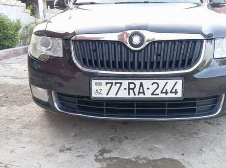 Skoda Superb 2012