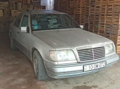 Mercedes E 220 1995