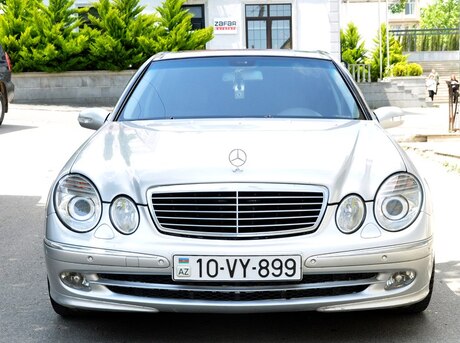 Mercedes E 270 2004