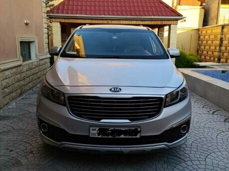 Kia Carnival 2016