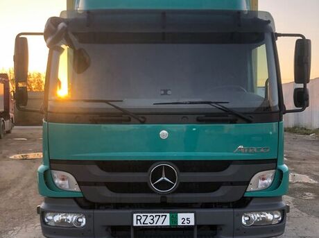 Mercedes Atego 818 2010