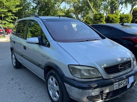 Opel Zafira 2001