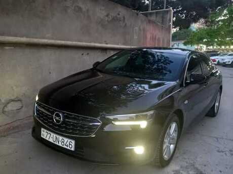 Opel Insignia 2021