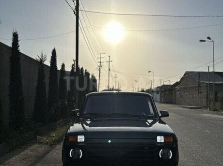 LADA (VAZ) Niva 2018