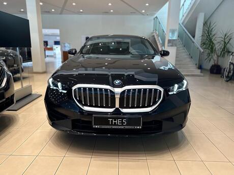 BMW 550e