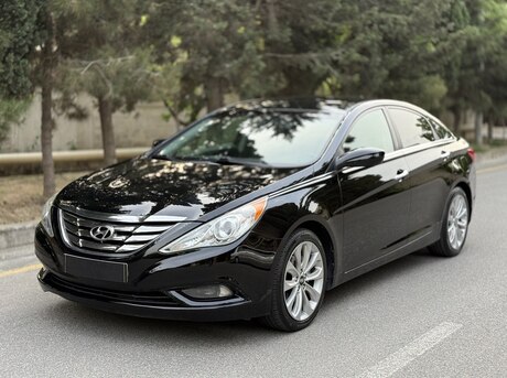 Hyundai Sonata 2011