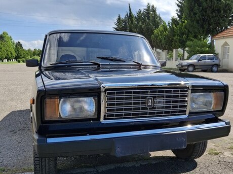 LADA (VAZ) 2107 2010