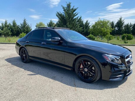 Mercedes E 300