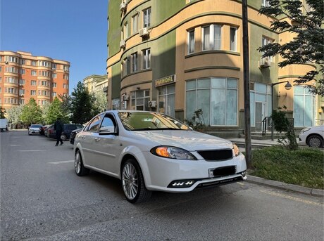 Daewoo Gentra 2014