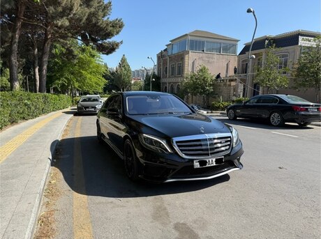 Mercedes S 500 4MATIC 2013
