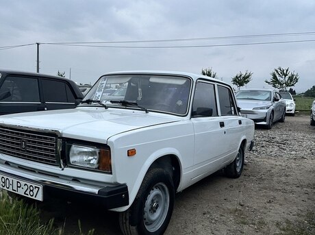LADA (VAZ) 2107 2011