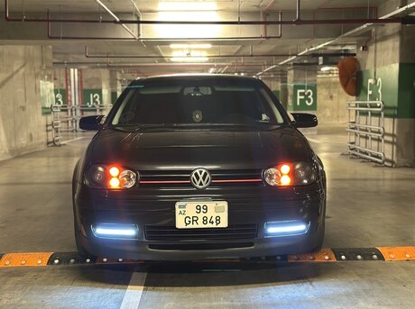 Volkswagen Golf 2002