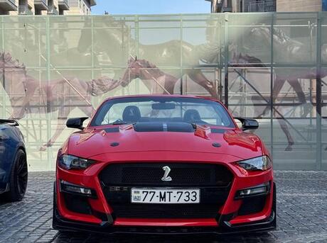 Ford Mustang 2020