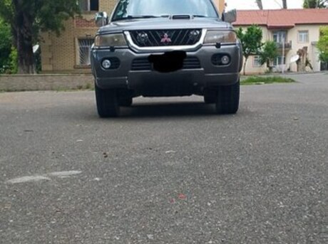 Mitsubishi Nativa